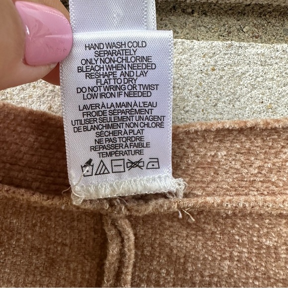 Wynne Lounge Camel Chenille Knit Cardigan Sweater Boxy Fit Button Front Pockets - Picture 8 of 11